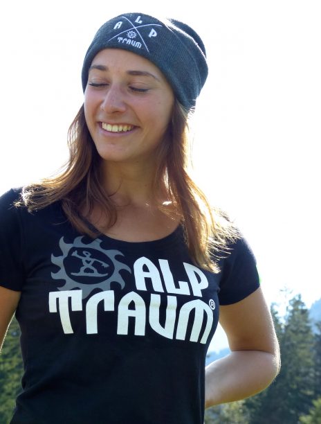 woman t-shirt TRAIL beanie ADVENTURE