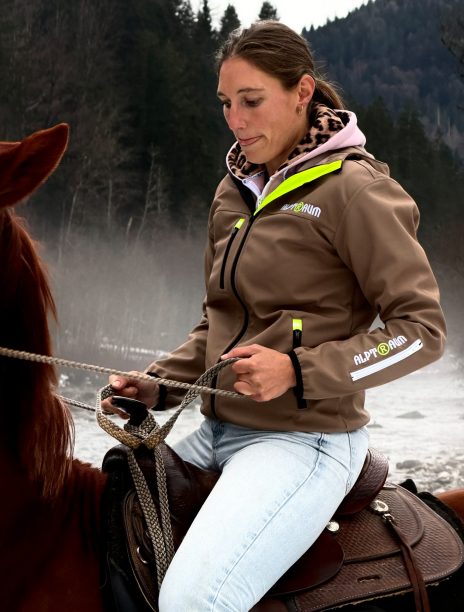 jacke-Pocket-leo-rosa-Softshell-rider