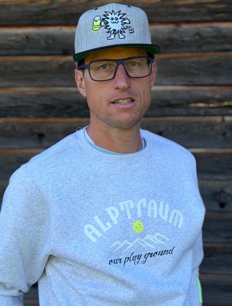 sb-cap-YETI-beer-grey-black-crew-Sunset